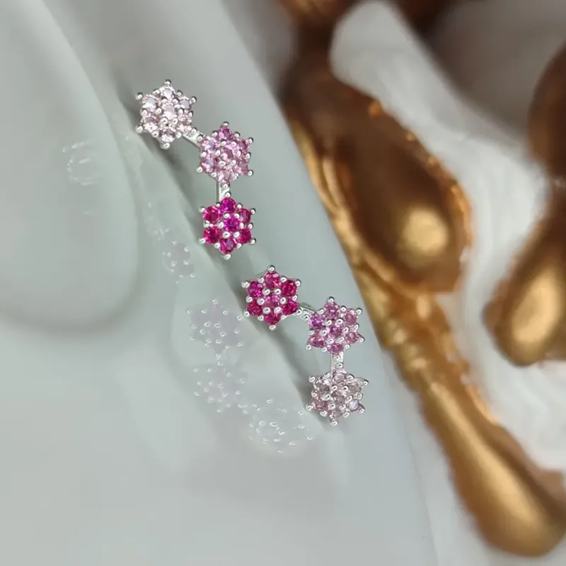 Brinco Mini Ear Cuff De Flores