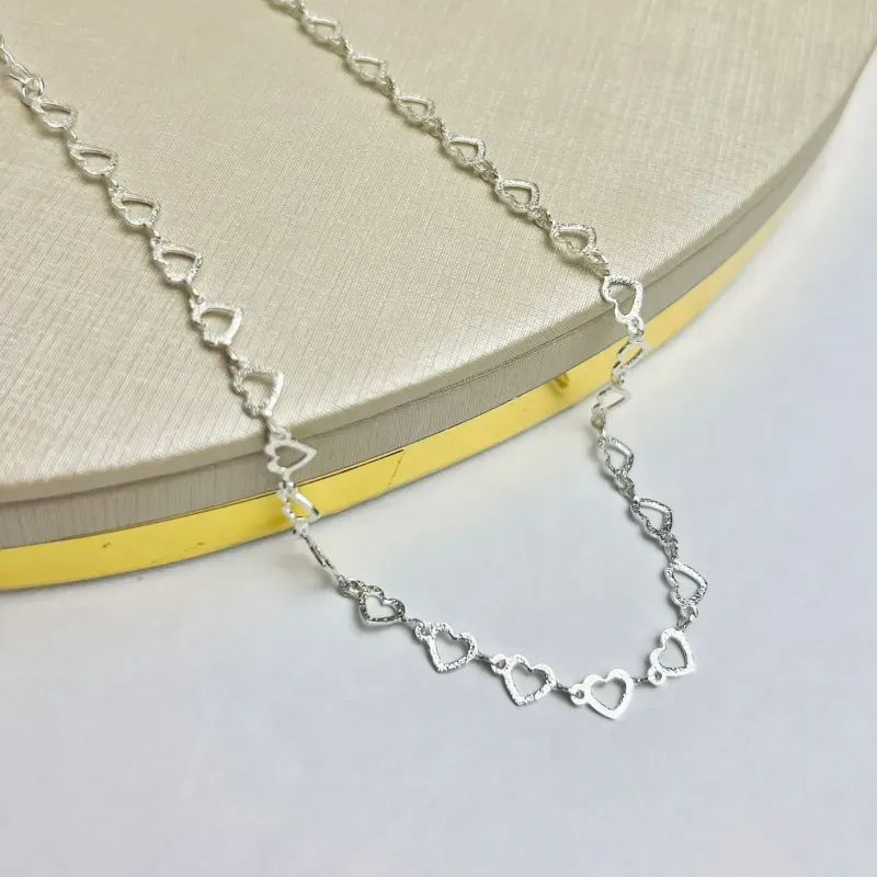 Choker Coração Diamantada Banhado a Prata