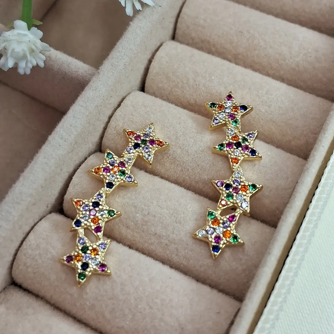 Brinco Ear Cuff Estrelas Juntas