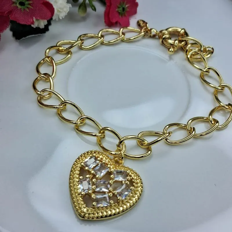 Pulseira Elos Oval Com Coração Cravejado  Banhado a Ouro