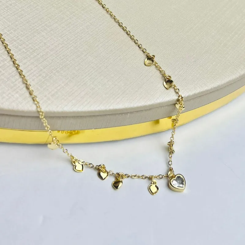 Choker Corações com Zirconia Banhada a Ouro